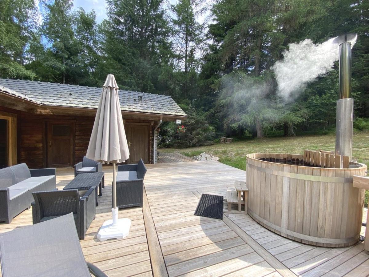 Le Fishing Lodge Chalet En Bois Avec Bain Nordique La Bresse Exterior foto